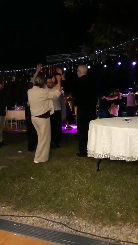 14f7a14b-fced-4b33-8d48-a21c8a51561e.mp4