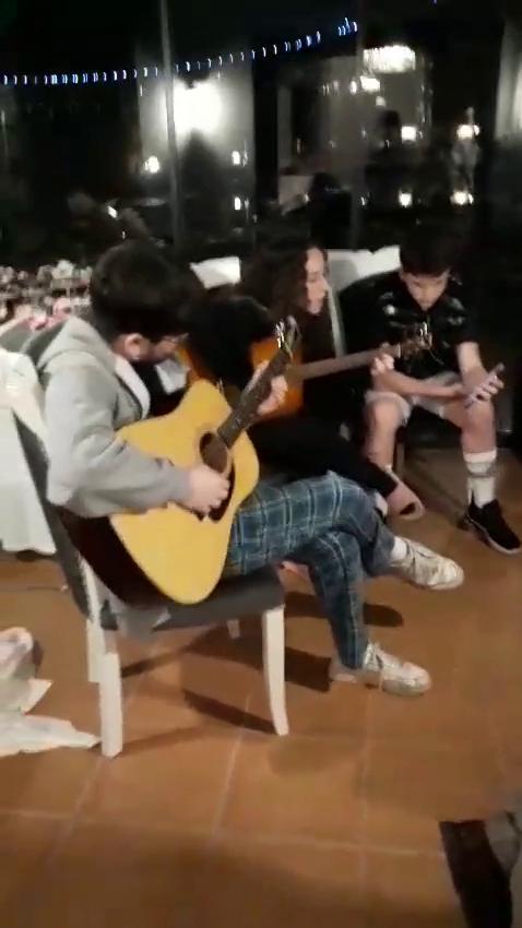 e683aa88-899f-412d-8b47-c04e35f32f96.mp4